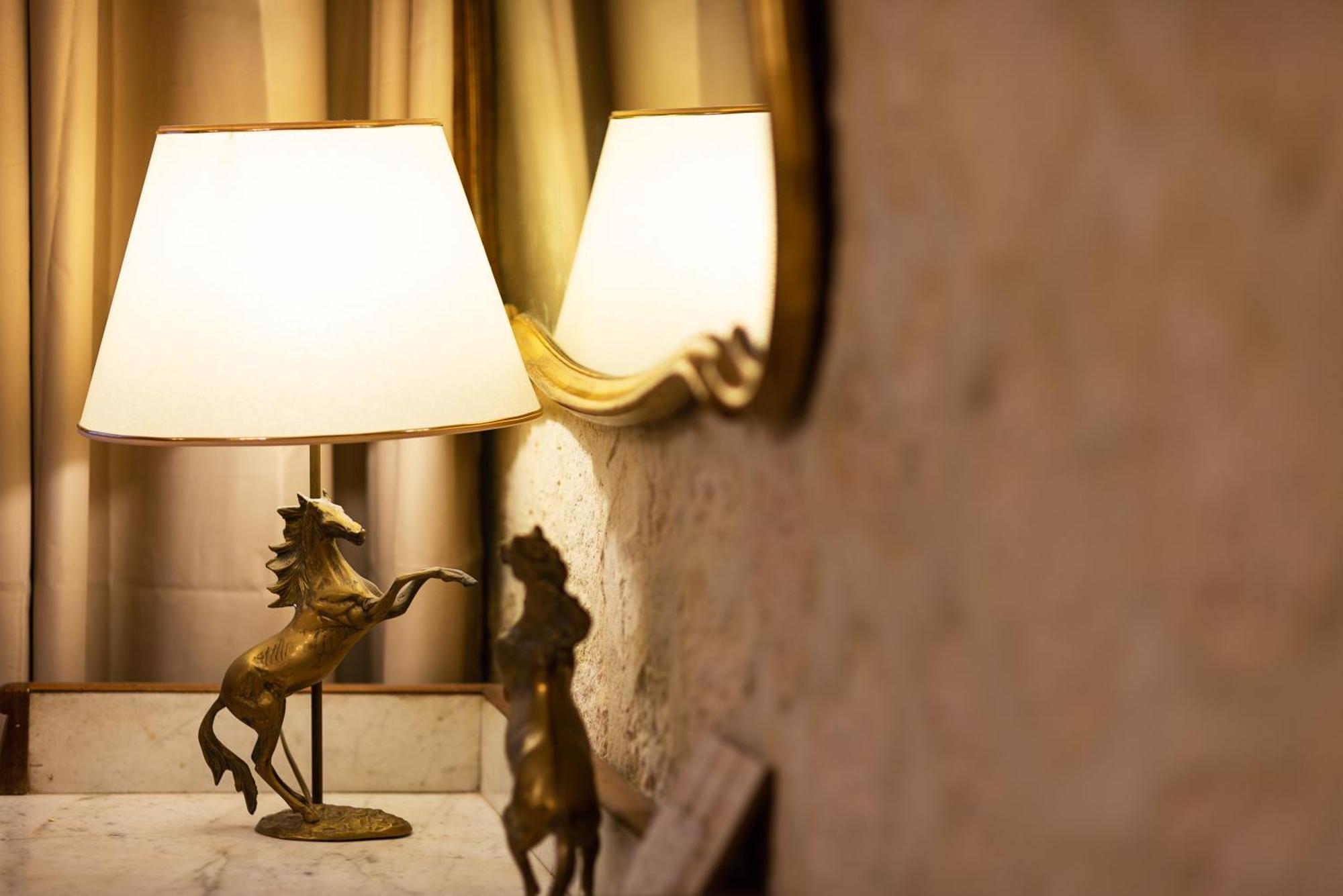 Hotel Boutique Saint-Louis Lisieux Zewnętrze zdjęcie