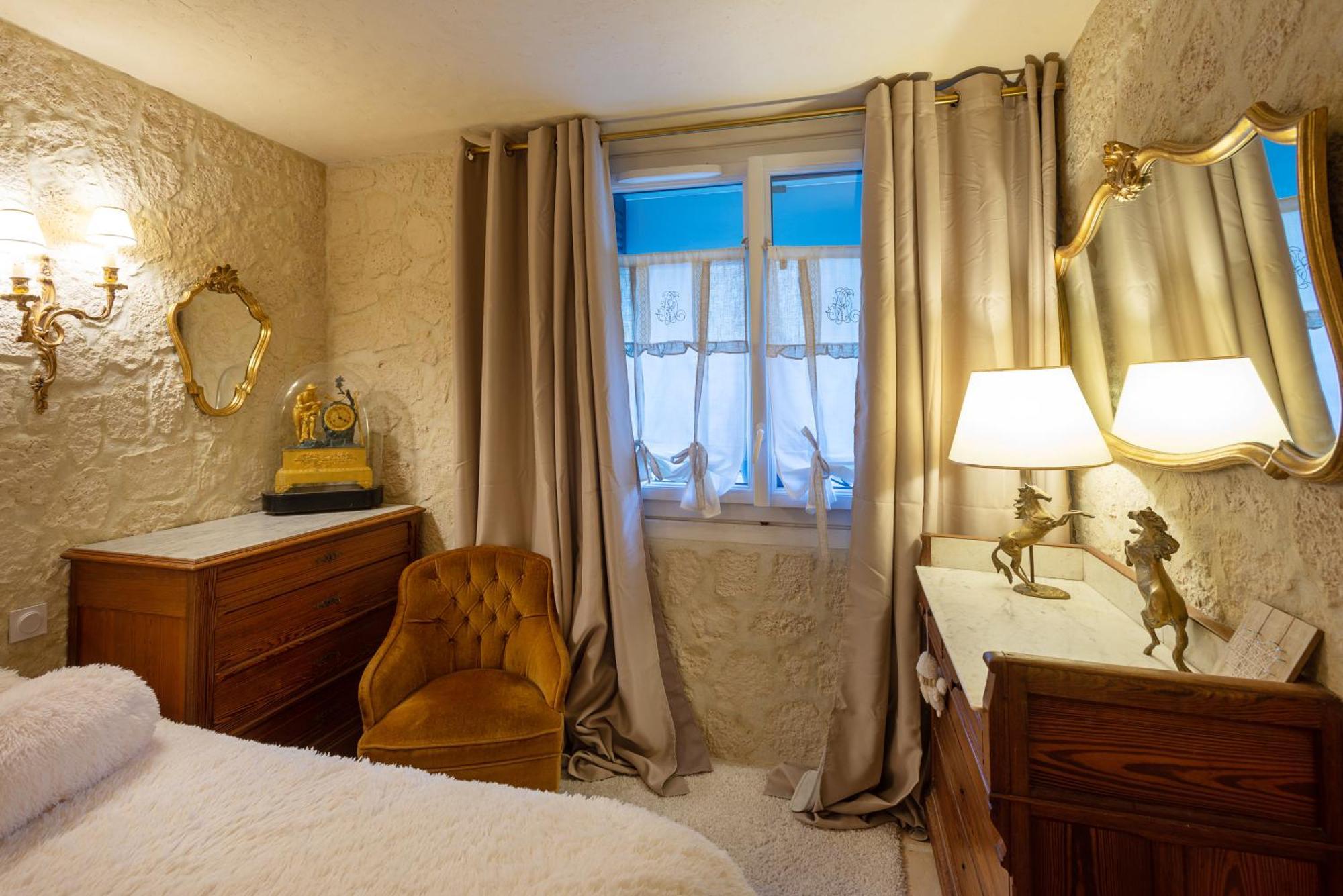 Hotel Boutique Saint-Louis Lisieux Zewnętrze zdjęcie