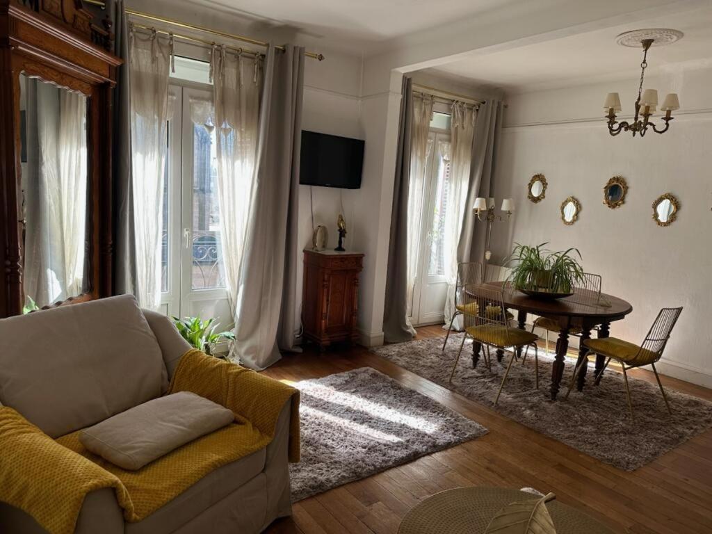 Hotel Boutique Saint-Louis Lisieux Zewnętrze zdjęcie